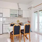Apartament Rajna *