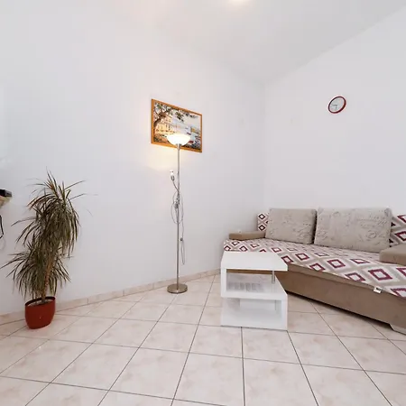 Rajna Starigrad Paklenica