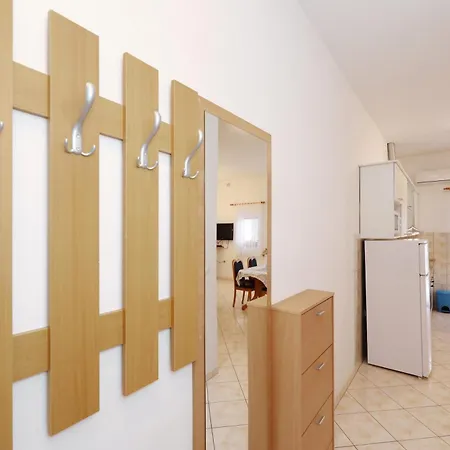 Rajna Apartment Starigrad Paklenica