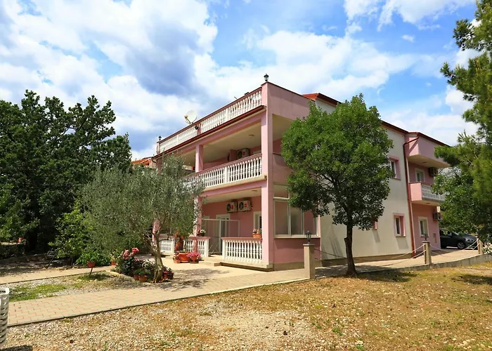 Rajna Apartman *