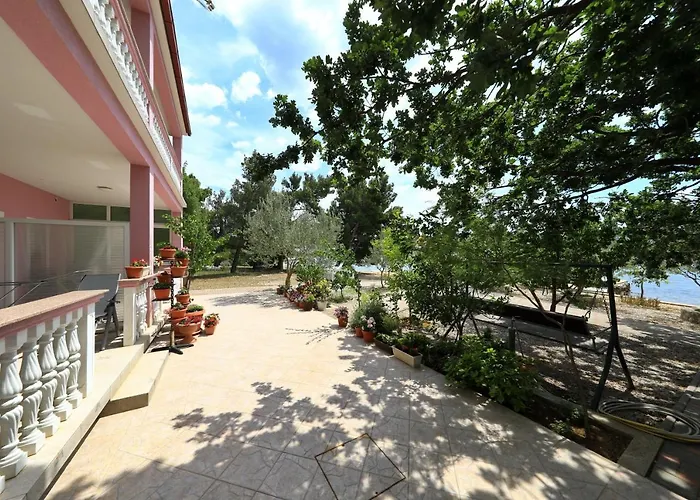Rajna Apartamento Starigrad Paklenica
