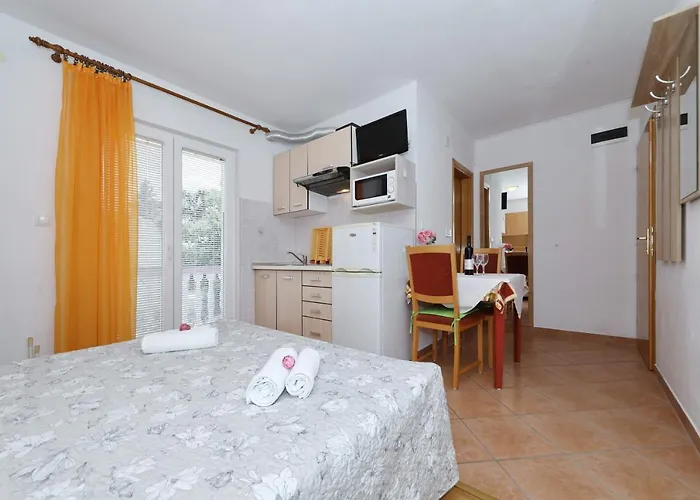 Appartamento Rajna Starigrad Paklenica