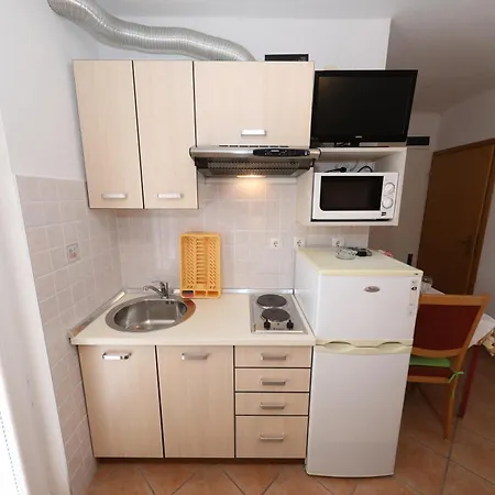 Rajna Apartment *