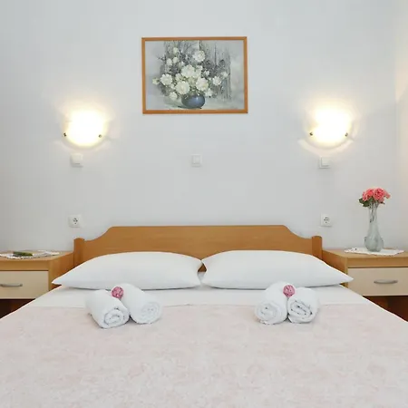 Rajna Apartment *