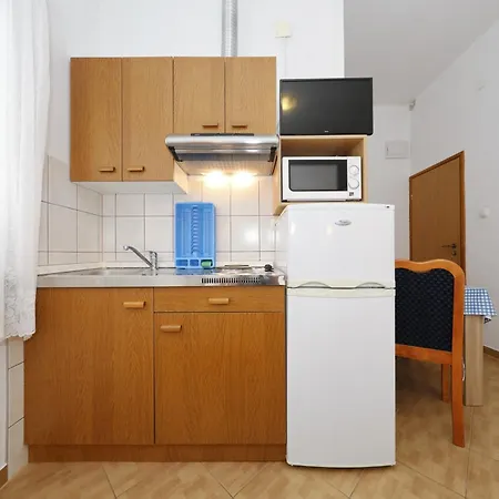 Rajna * Starigrad Paklenica