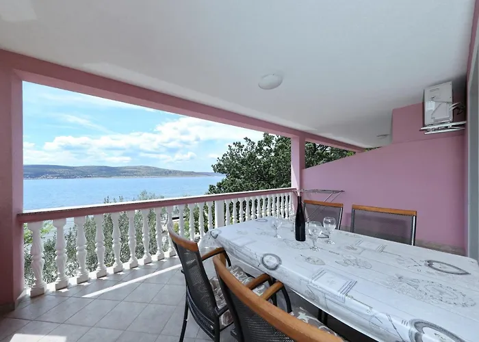 Rajna Starigrad Paklenica