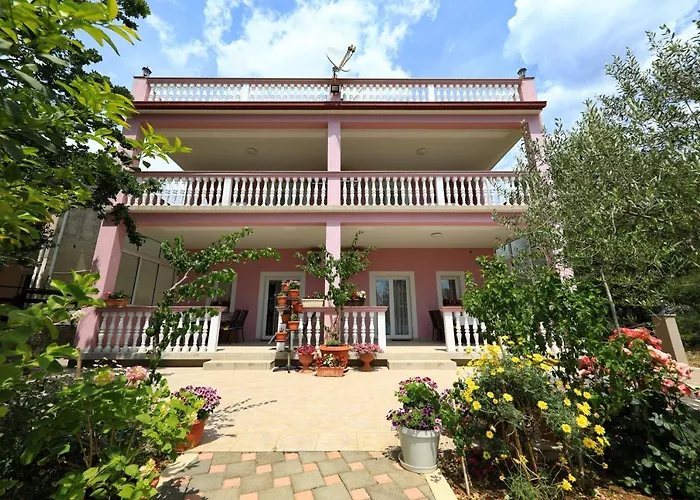 Rajna Starigrad Paklenica