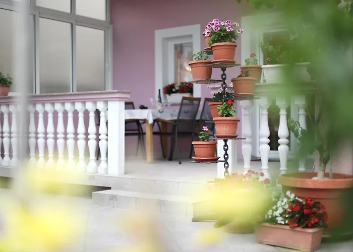 Rajna Apartmán Starigrad Paklenica